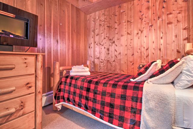 106 Upper Loop, Ludlow, VT 05149