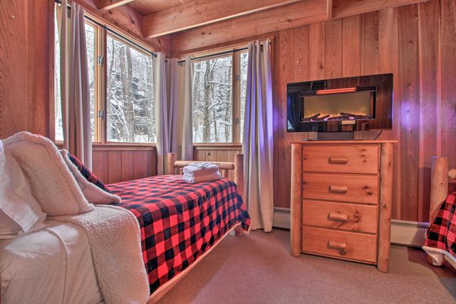 106 Upper Loop, Ludlow, VT 05149