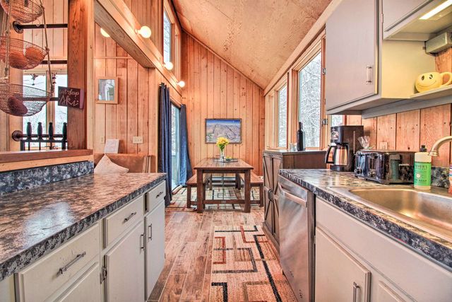 106 Upper Loop, Ludlow, VT 05149