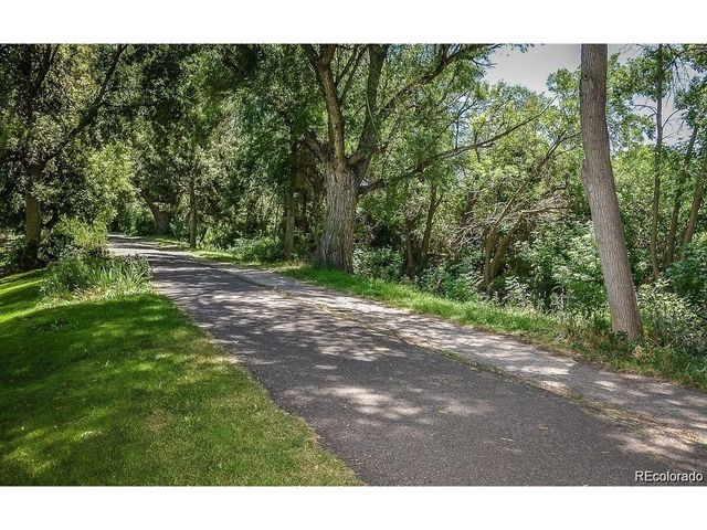 615 S Alton Way 10D, Denver, CO 80247