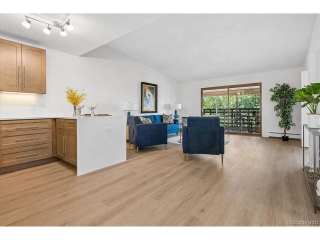 615 S Alton Way 10D, Denver, CO 80247