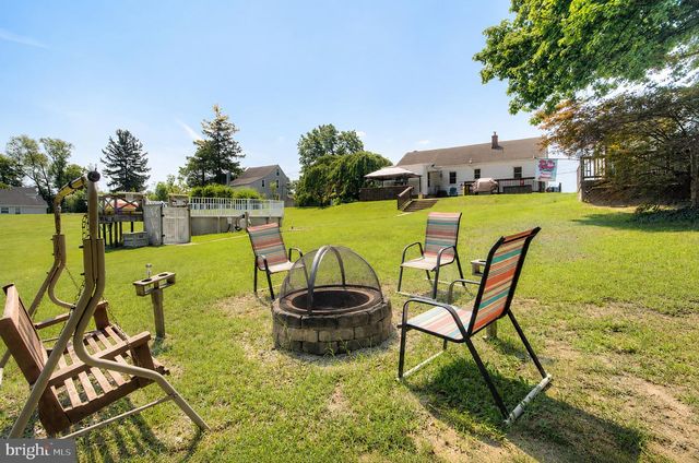478 CENTER ST, Sewell, NJ 08080