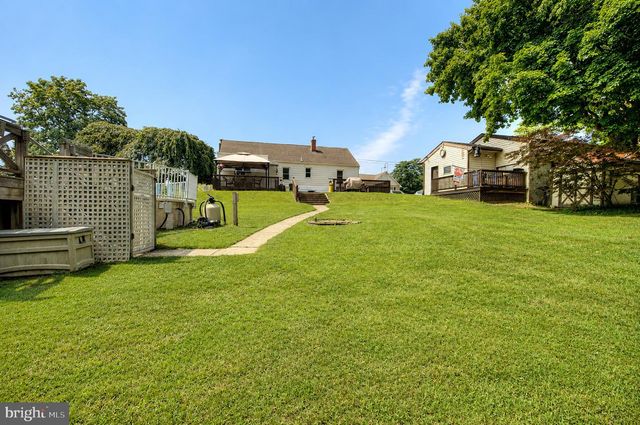 478 CENTER ST, Sewell, NJ 08080