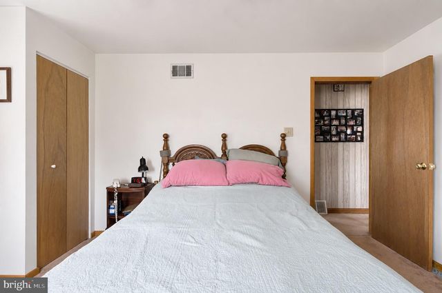 478 CENTER ST, Sewell, NJ 08080