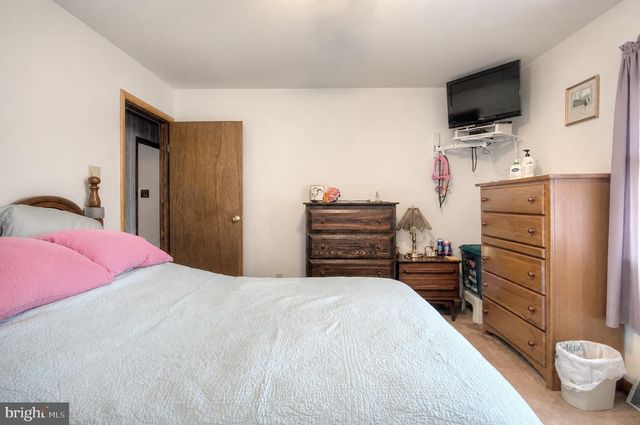 478 CENTER ST, Sewell, NJ 08080