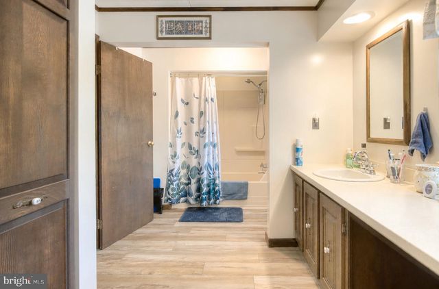 478 CENTER ST, Sewell, NJ 08080