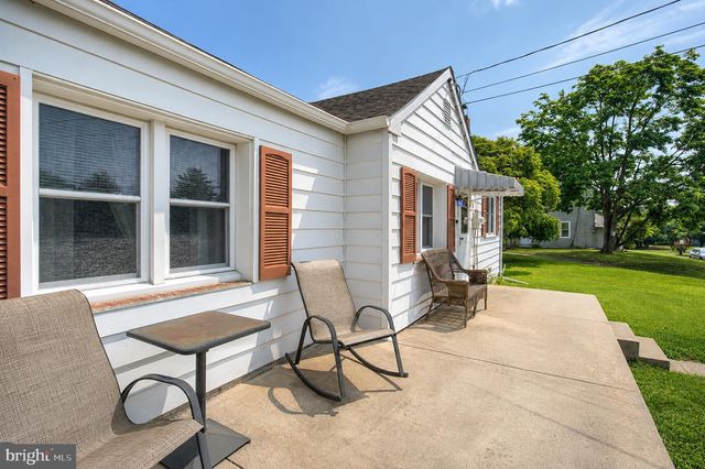 478 CENTER ST, Sewell, NJ 08080