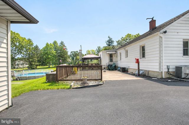 478 CENTER ST, Sewell, NJ 08080