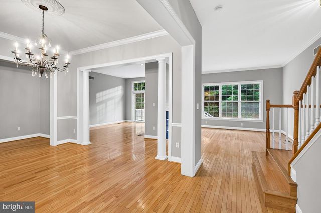 54 OLD BARN DR, West Chester, PA 19382