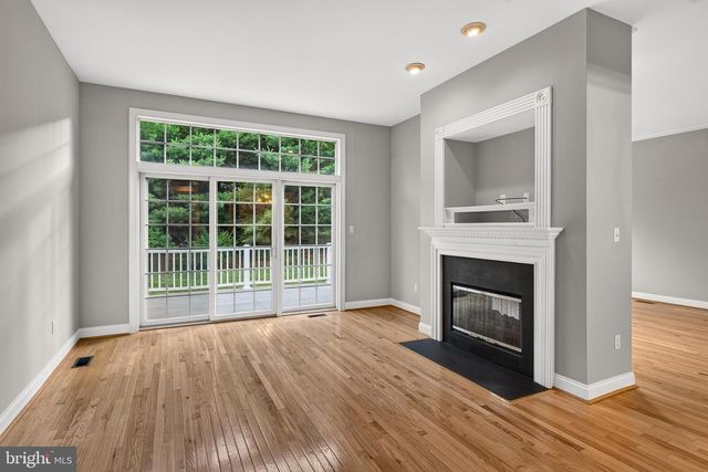 54 OLD BARN DR, West Chester, PA 19382