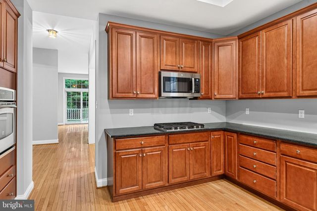 54 OLD BARN DR, West Chester, PA 19382