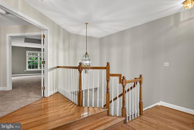 54 OLD BARN DR, West Chester, PA 19382
