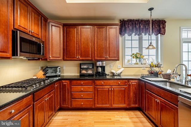 54 OLD BARN DR, West Chester, PA 19382