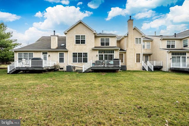 54 OLD BARN DR, West Chester, PA 19382