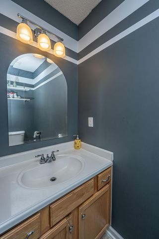 5088 Thornton Drive, Summerville, SC 29485