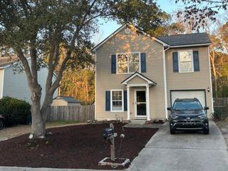 5088 Thornton Drive, Summerville, SC 29485