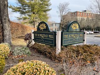15 Higgins Street 123, Smithfield, RI 02917