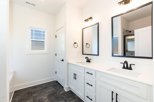 122 Galway Road, Lillington, NC 27546