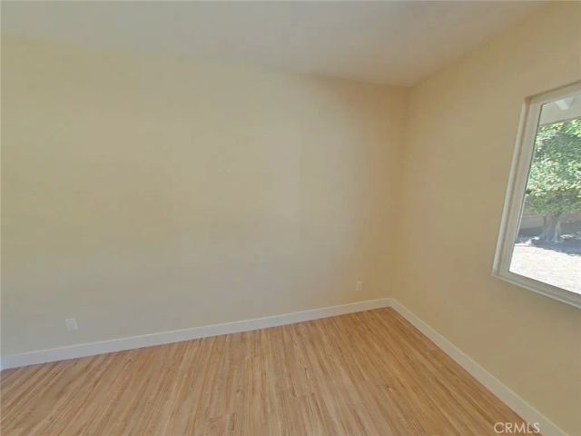 17633 Nordhoff, Northridge, CA 91325