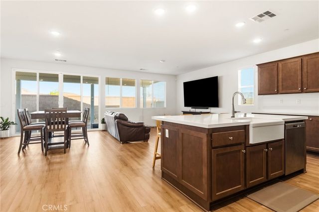 1702 Magnolia Place, Banning, CA 92220