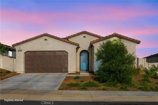 1702 Magnolia Place, Banning, CA 92220