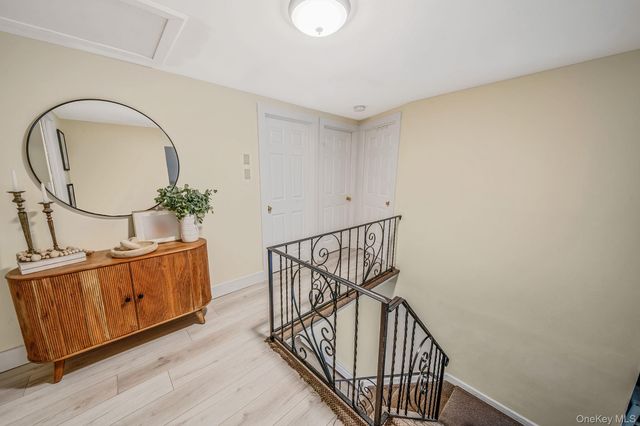 182 Crystal Brook Hollow Road, Port Jefferson Station, NY 11776