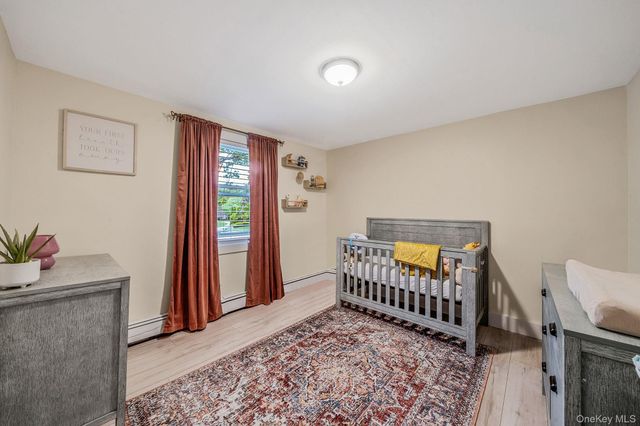 182 Crystal Brook Hollow Road, Port Jefferson Station, NY 11776