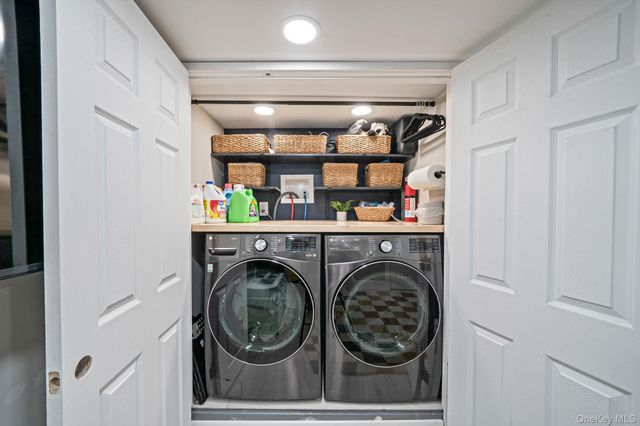 182 Crystal Brook Hollow Road, Port Jefferson Station, NY 11776