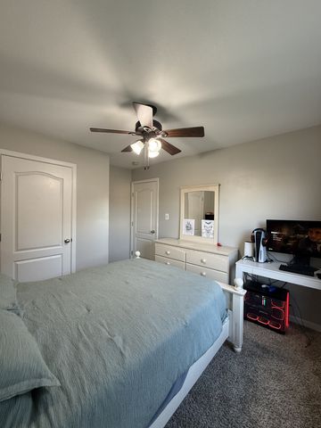 3828 Maliki Dr, Clarksville, TN 37042