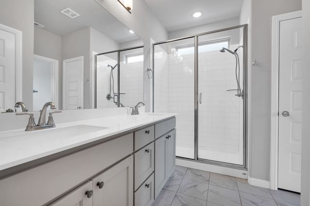 325 Adwood Drive, Waxahachie, TX 75165