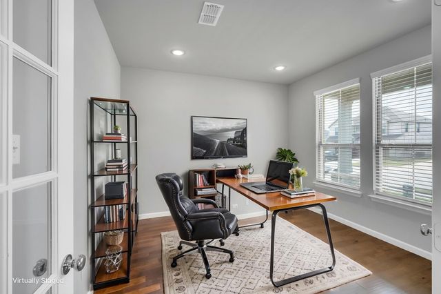 325 Adwood Drive, Waxahachie, TX 75165