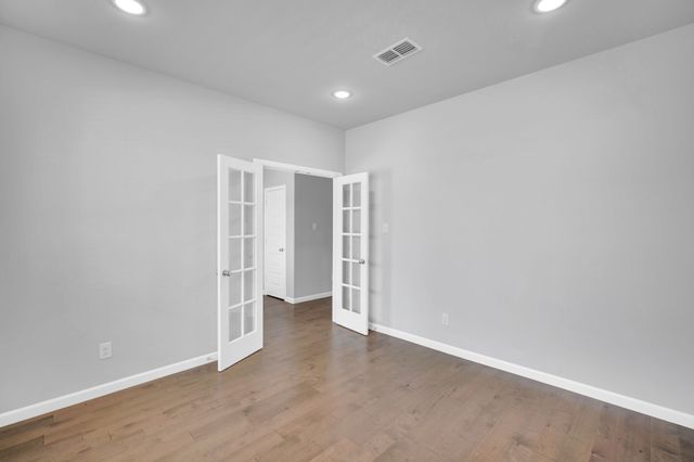 325 Adwood Drive, Waxahachie, TX 75165