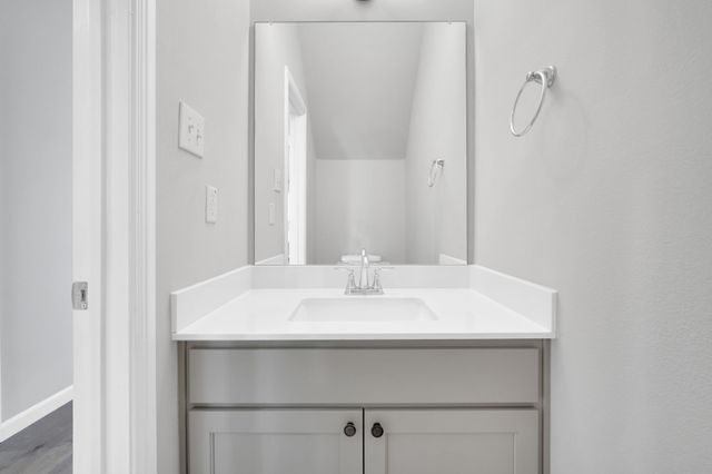 325 Adwood Drive, Waxahachie, TX 75165