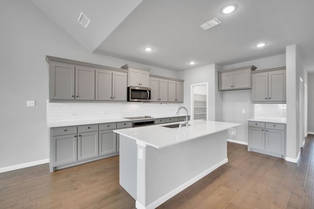 325 Adwood Drive, Waxahachie, TX 75165