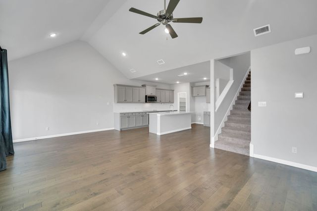 325 Adwood Drive, Waxahachie, TX 75165