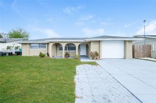 7405 OAKSHIRE DRIVE, Port Richey, FL 34668