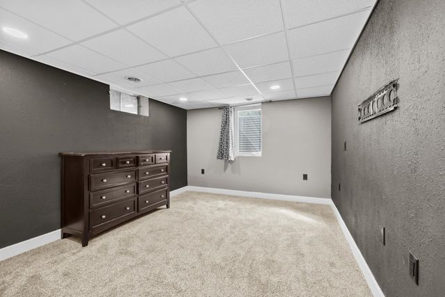1700 Sundown Dr., Minot, ND 58701