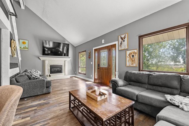 1700 Sundown Dr., Minot, ND 58701