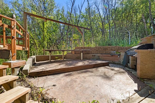 1700 Sundown Dr., Minot, ND 58701