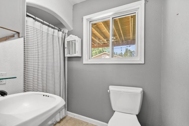 1700 Sundown Dr., Minot, ND 58701