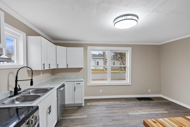 1791 Strongs AVENUE, Stevens Point, WI 54481