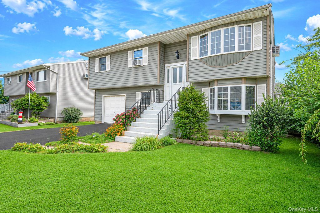 79 Jefferson Street, Freeport, NY 11520 — photo 3