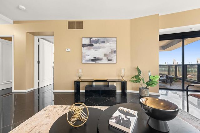 200 Harbor Drive 803, San Diego, CA 92101
