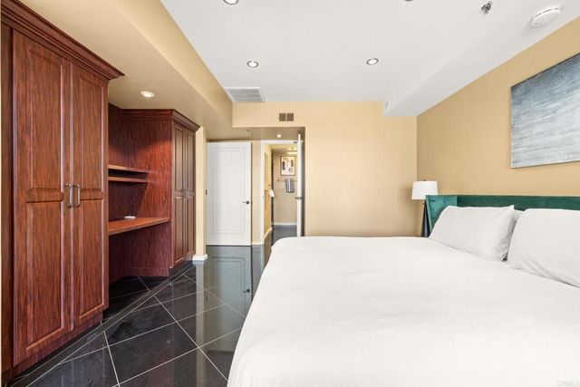 200 Harbor Drive 803, San Diego, CA 92101