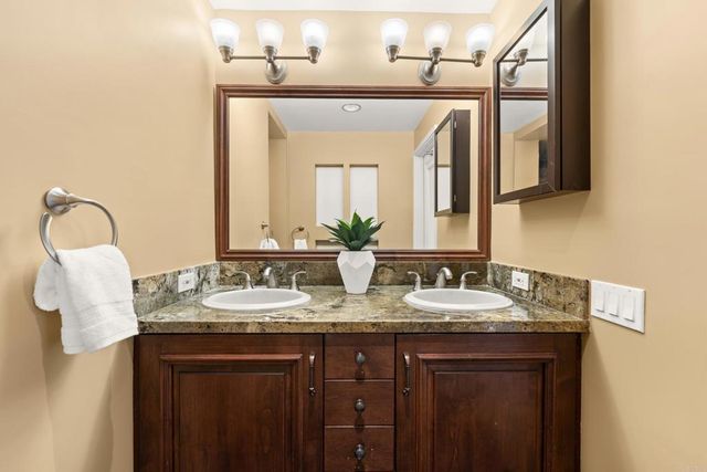 200 Harbor Drive 803, San Diego, CA 92101