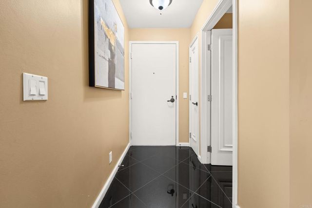 200 Harbor Drive 803, San Diego, CA 92101