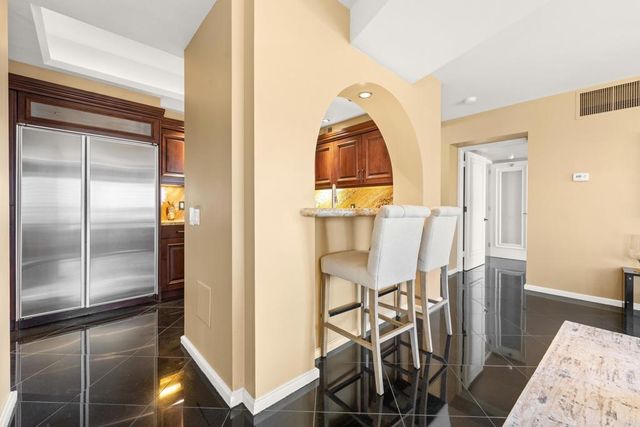 200 Harbor Drive 803, San Diego, CA 92101