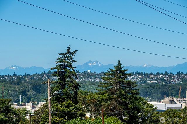 4524 12th Avenue S, Seattle, WA 98108
