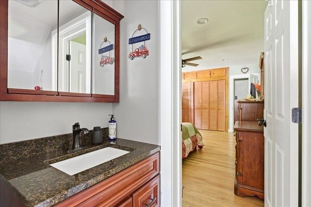 179 Rowayne Park, Bridgewater, MA 02324