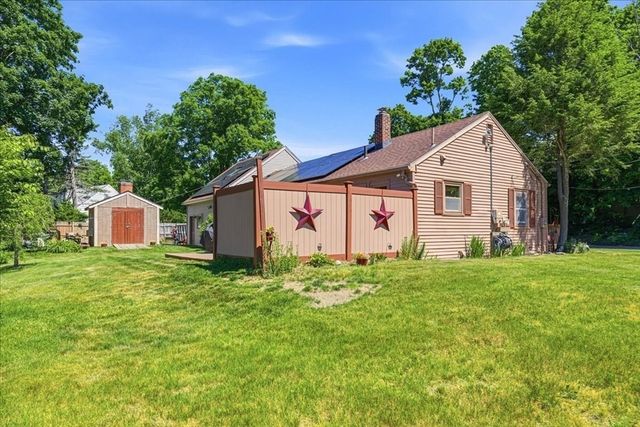 179 Rowayne Park, Bridgewater, MA 02324